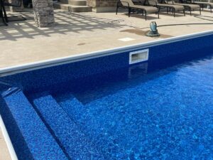 fix-pool-leaks-fast-in-centerville-oh-with-cincinnati-pool-divers-affordable-guaranteed-scaled